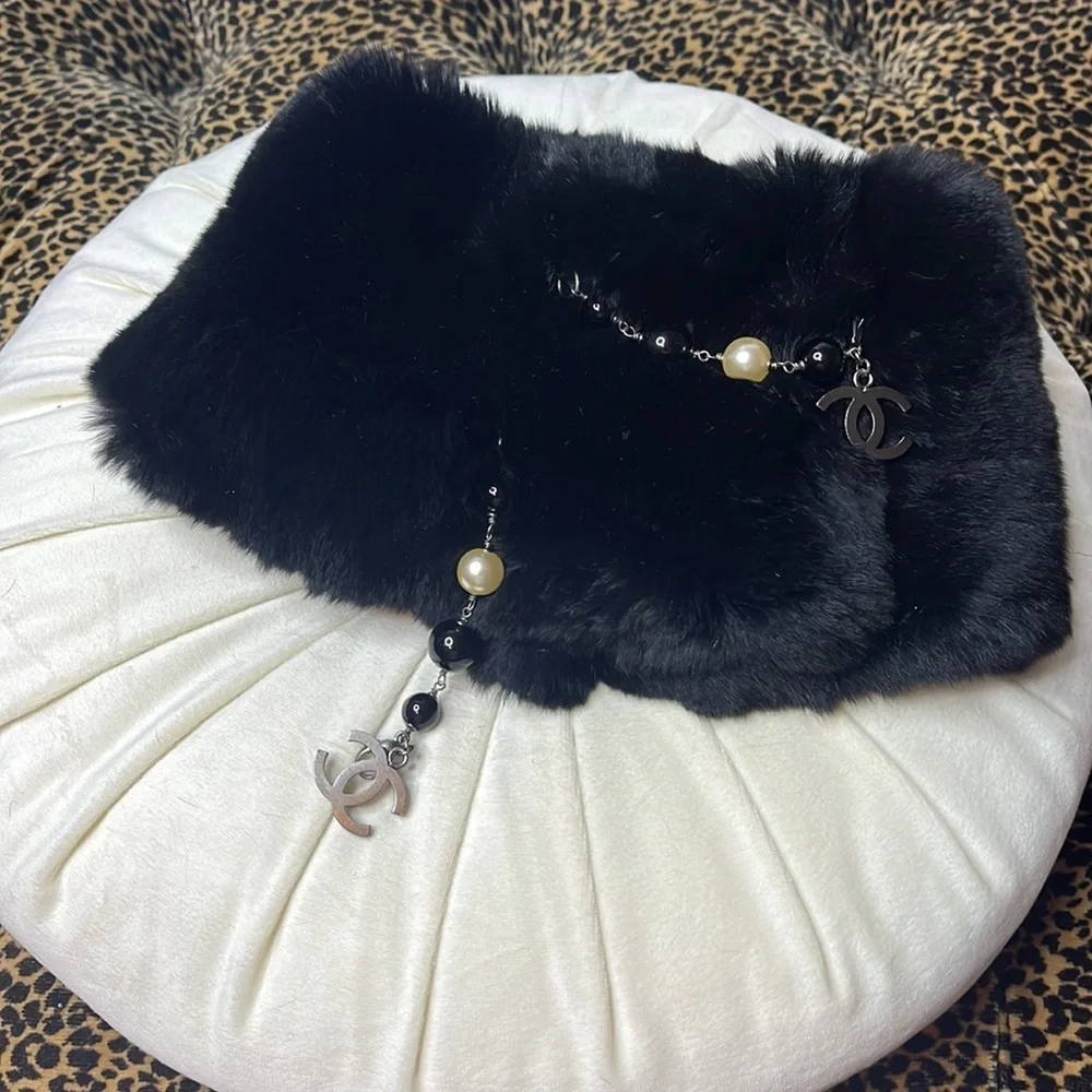 CHANEL Double C Pearl Rabbit Scarf